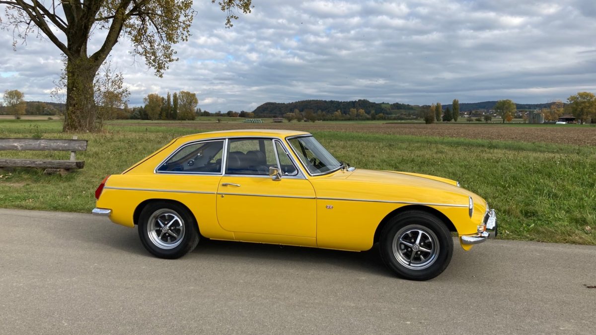 MGB bei MADmotors GmbH Kemptthal - Oldtimerwerkstatt