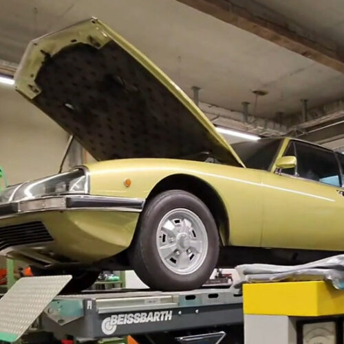 Video: Werkstatt-Rundgang mit Citroën SM