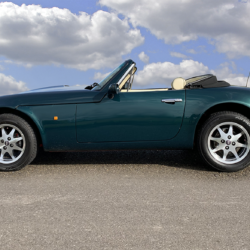 TVR S3 V8 mieten bei www.rentaclassic.swiss